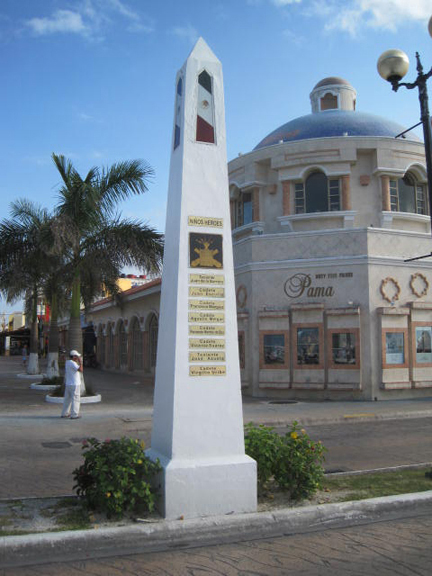 Monument to the Ninos Heroes in Cozumel